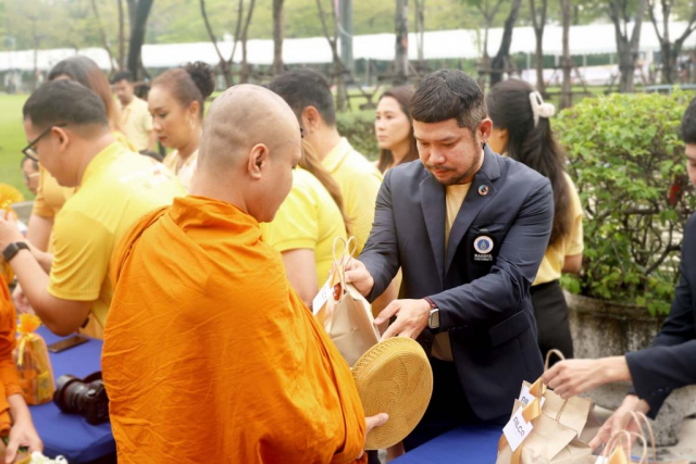 20251008-MeritKingIX68-08