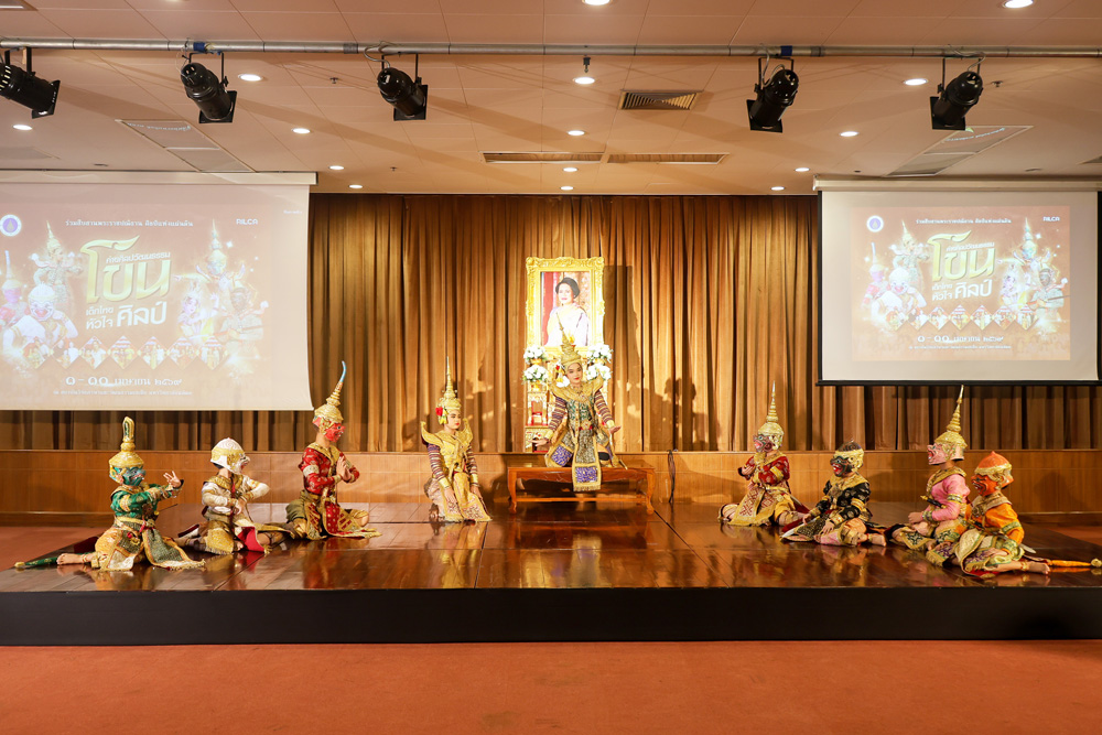 20260410-KhonPerformancing-05