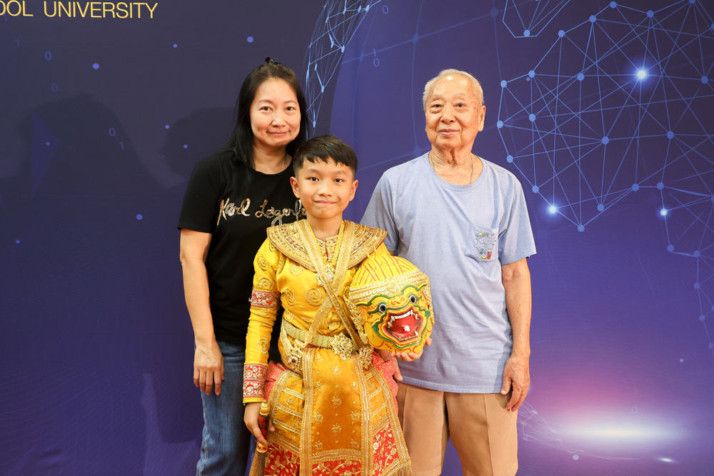 20260410-KhonPerformancing-33